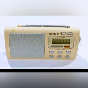 Vintage Sony Liv ICF-M410V TV Weather AM/FM 4-Bands Portable Clock Radio  WORKS